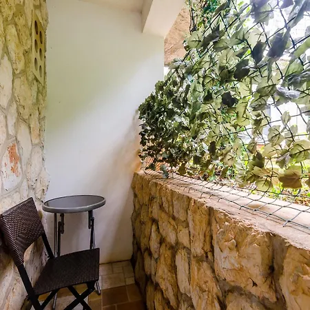 Captain - One Bedroom With Terrace 3 Adults * Ragusa