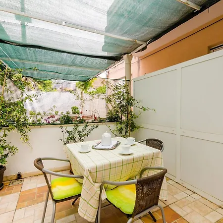 Apartman Captain - One Bedroom With Terrace 3 Adults Dubrovnik