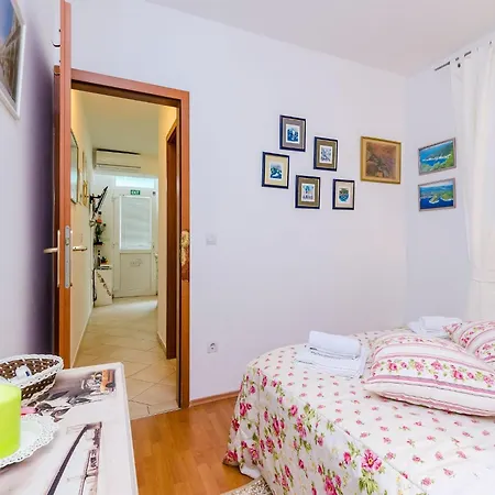 Captain - One Bedroom With Terrace 3 Adults Ντουμπρόβνικ